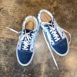Vans size 8.5 men’s size 10 women’s